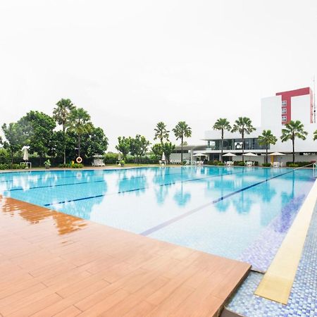 Oyo 3247 Afira Rooms Aeropolis Tangerang Exterior foto